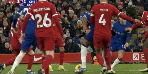 【龙八国际】两次争议判罚?范迪克拉加拉格尔+踢倒恩昆库均未判点