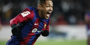 【龙八国际】罗克谈被禁赛：至少第二张黄牌不公平，现在我必须接受处罚