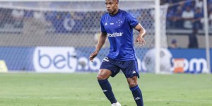 【龙八国际】巴西后腰马特乌斯-茹萨加盟上海海港