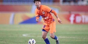 【龙八国际】体坛：高准翼患肠胃炎比赛日上午临时增补进首发，原定童磊顶上