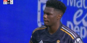 【龙八国际】玩火?琼阿梅尼犹犹豫豫被断险送礼，迅速起身封堵对手单刀