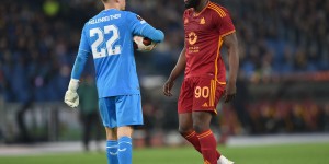 【龙八国际】罗马惊险过关！卢卡库本场合辑:120分钟憾失绝杀＆点球遭门将没收