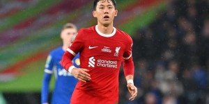 【龙八国际】啥叫超值?利物浦签远藤航花2000万欧，蓝军签两腰花2.37亿欧