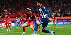 【龙八国际】朴志洙单场13次解围，刷新武汉三镇球员单场中超解围次数纪录