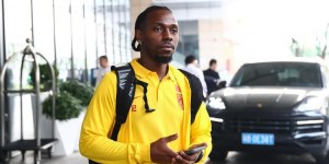 【龙八国际】国足26人名单俱乐部分布：泰山6人最多，海港、申花各有5人