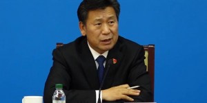 【龙八国际】石雪清：王登峰开展足球操毁青训 欺骗上级称足球人口猛增至3千万