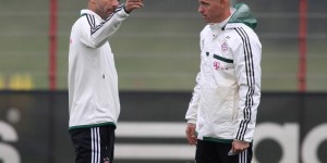 【龙八国际】记者：滕哈赫梦想有朝一日执教拜仁，但目前他不在拜仁选帅名单上