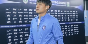 【龙八国际】博主：原武汉三镇中场何超加盟河南队