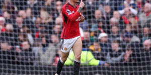 【龙八国际】利物浦曾有意安东尼？经纪人：有事实依据，萨拉赫续约后谈判停止