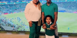 <?php the_title(); ?>