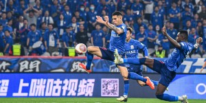 【龙八国际】足球报：德比后迎京沪大战，上海球市火热连续两场球票提前售罄