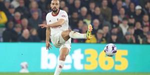 【龙八国际】罗马诺：曼联尚未决定阿姆拉巴特的未来，佛罗伦萨也在等