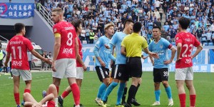 【龙八国际】此前报道马宁将执法广州vs大连英博，粤媒随后发声明更正并致歉