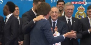 【龙八国际】太难了?马德里市长被起哄套皇马球衣，但他是马竞球迷