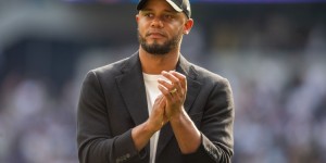 【龙八国际】孔帕尼：球员们提前归队很棒，我们需要立即拥有正确的心态