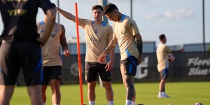 【龙八国际】阿根廷今天正式开始在迈阿密国际基地训练，梅西、天使等人参与