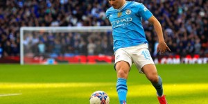 【龙八国际】记者：巴黎有意引进小蜘蛛，曼城要价7000万至8000万欧