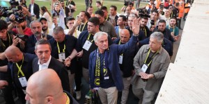 【龙八国际】穆帅：土耳其在欧洲杯中表现出色，所以我们队内的国脚现在才度假