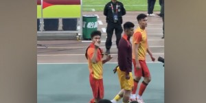 【龙八国际】国足太太团新成员?杨泽翔妻子社媒鼓励丈夫：加油，我的男孩