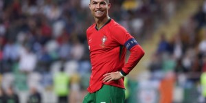 【龙八国际】C罗本场数据：4射1正+1关键传球+4对抗2成功，获评7.2分