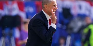 【龙八国际】阿尔巴尼亚主帅：西班牙是夺冠热门 要拿出最佳表现才有机会出线