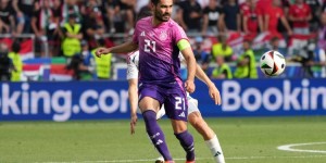 <?php the_title(); ?>