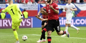 【龙八国际】记者：摩纳哥&朗斯有意格鲁吉亚23岁中锋米卡乌塔泽