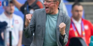 <?php the_title(); ?>