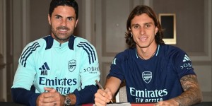 【龙八国际】你最好说的是场内?塔帅：一年前看卡拉菲奥里踢球，我爱上了他