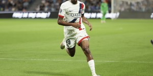 【龙八国际】姆巴…？?16岁就首发的姆巴耶，上赛季在巴黎U19队18场8球13助