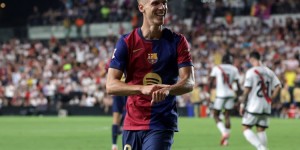 【龙八国际】阿斯报：勒沃库森关注奥尔莫的情况，希望让他搭档维尔茨