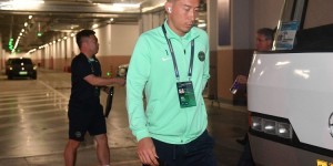 【龙八国际】媒体人：董春雨今天够背，希望王钰栋这样的年轻人多些外战体验