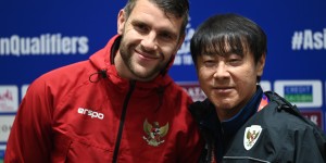 【龙八国际】足球报：国足18强赛对手冬季忙备战 申台龙正突击学习印尼语