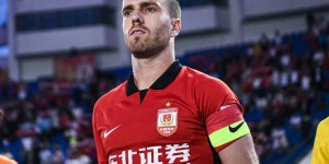 【龙八国际】足球报：国足招募新归化球员势在必行，这个“冬窗”不能错过