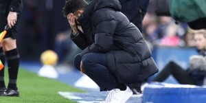 【龙八国际】谁❓邮报：曼联球员开始自查内鬼，部分球员称自己知道谁才是内鬼