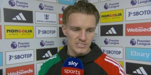 <?php the_title(); ?>