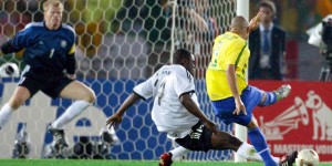 <?php the_title(); ?>