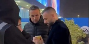 <?php the_title(); ?>