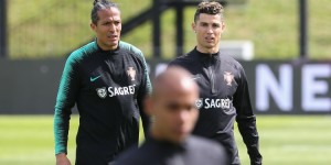 <?php the_title(); ?>