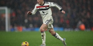 【龙八国际】ESPN：那不勒斯5000万欧报价加纳乔，被曼联拒绝