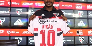 <?php the_title(); ?>