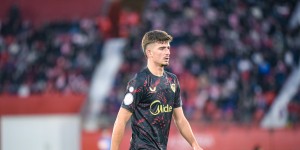 【龙八国际】西媒：塞拉斯两位朋友通过投注塞拉斯吃牌获利至少9000欧，已被捕