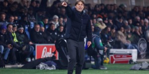 【龙八国际】孔蒂：那不勒斯过去6个月进步明显，回想上赛季成绩简直难以置信