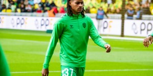 <?php the_title(); ?>