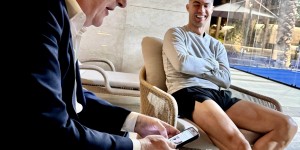 【龙八国际】📸C罗晒与摩根合照：和好朋友相处总是很愉快