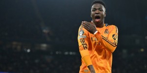 【龙八国际】🤑疯狂！西媒：沙特给维尼修斯报价可能高达每年3亿欧&共15亿欧