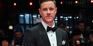 <?php the_title(); ?>