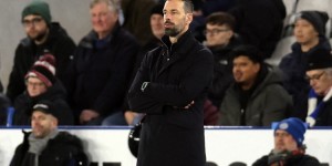 【龙八国际】还得再历练！范尼执教莱斯特开门红，但至今15场仅3胜1平11负