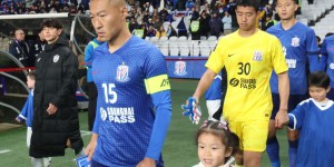 【龙八国际】潘伟力：36岁吴曦仍是国内同位置第1人 可惜被骂海参队长离开国足