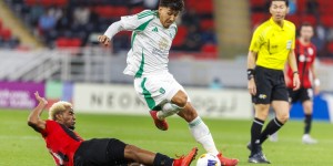 【龙八国际】钱多事少！菲尔米诺年薪2000万被取消联赛报名，亚冠近3场2球3助